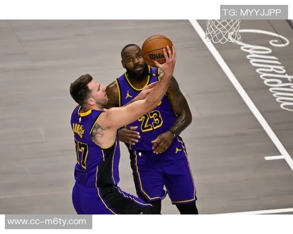 帕森斯直言若为里夫斯经纪人会建议交易詹姆斯以助球队发展